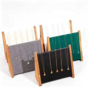 Hölzerner Schmuckpräsentänder schräger Kettenhalter Organizer für den Einzelhandel und Vitrine.