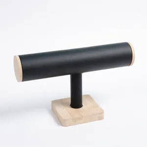 Soporte de exhibición de pulseras de madera en T, joyero simple para relojes y brazaletes.