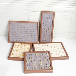 Plateau de présentation de bague en bois de noyer, organisateur de bijoux pour bagues et boucles.
