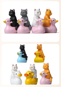 Süße Katze reitet Ente Figur Mikrolandschaft Miniatur Desktop Dekoration Ornament