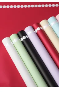 Papel para envolver flores impermeable con diseño de topos para ramos de regalo finos.