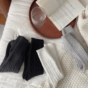 Women Winter Warm Wool Crew Socks Retro Japanese Style Solid Color Thickened Slouch Socks Female Casual Hosiery