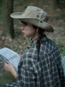 Outdoor camping sun protection fisherman hat for women, khaki mountaineering bucket hat.