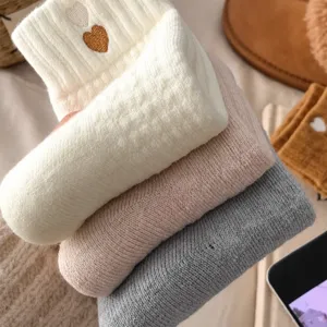 Thick women winter mid-tube socks warm thermal cute heart embroidery cozy hosiery