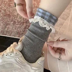 Chaussettes à carreaux gris bleu en dentelle femme mi-hautes vintage rétro mode chic