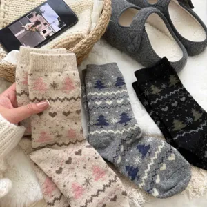 Calzini invernali in lana stile vintage giapponese con motivi natalizi caldi donna