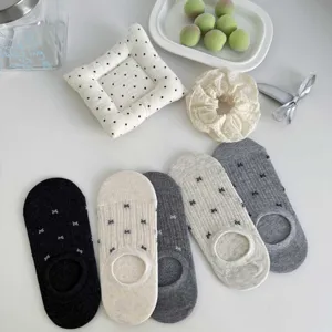 Frühling Sommer Netz niedrige Bootssocken mit süßen Schleifen Details, atmungsaktives flaches Design