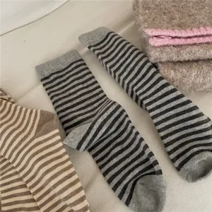Details of coffee striped mid-tube women's socks, soft college style daily wear.