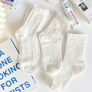 White mid-tube socks for women, sweet JK style spring summer casual cotton cute hosiery.