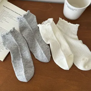 Breathable cotton ruffle ankle socks for women, solid color summer thin cotton socks.