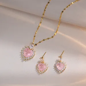 Parure de Bijoux Collier et Boucles d'Oreilles Pendentif Cœur Rose en Acier Titane Mode Élégante Chaîne Lèvre Or Parure de Bijoux Incrustés pour Femme Fête