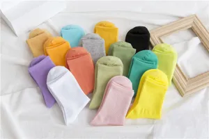 Colorful ribbed mid-calf socks detail shot, soft cotton daily wear casual socks set.