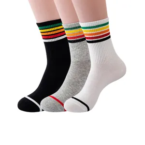 Women's Casual Sports Crew Socks Cotton Blend Colorful Striped Skateboard Sock Fashion Daily Wear Footwear