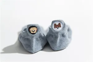 Cute cartoon dog embroidered women low cut socks, breathable cotton casual ankle socks.