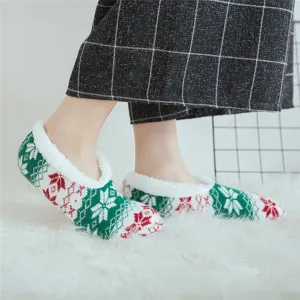 Winter thermal plush floor socks with festive Christmas snowflake pattern for indoor home wear.
