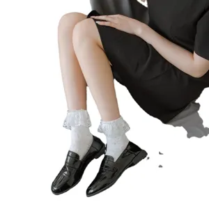 Calzini carini stile JK Lolita bianchi in pizzo con volant da donna moda tendenza dolce