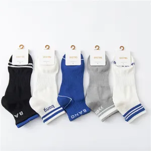 Herren Sportlich Baumwolle Kurzsocken Gestreift Bestickt Buchstabe Atmungsaktiv Weich Leicht Knöchelsocken Für Sommer Casual Streetwear Alltag