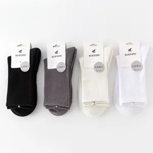 Herren Rippstrick Socken aus Baumwolle, nahtlose Zehen, atmungsaktive Sportsocken 4er Pack