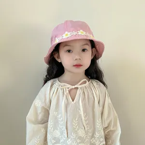 Cute pink daisy lace bucket hat for baby girls, lightweight spring summer sun hat adjustable.