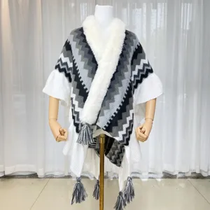 Winter women knitted poncho cape with faux fur collar elegant zigzag tassel shawl wrap warm.