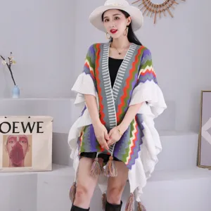Poncho en tricot ethnique coloré pour femmes, cape élégante à motif de vagues et franges.