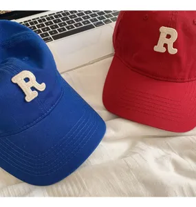 Classic embroidered letter R baseball cap, casual couple style cotton adjustable dad hat.
