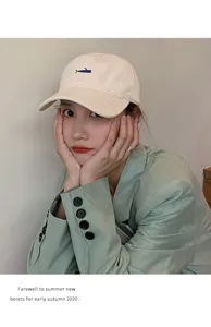 Korean style cute blue whale embroidery baseball cap for women, soft top breathable casual hat.