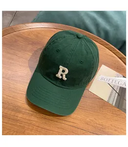 American retro washed cotton baseball cap with embroidered letter R, vintage green dad hat.