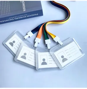 Transparante horizontale ID-kaartouder met kleurrijk koord, dikke dubbelzijdige doorzichtige hoes.