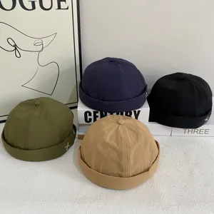 Cappello da Proprietario Senza Falda Retro Asciugatura Rapida Per Uomo Donna Croce di Metallo Miki Cap Berretto Docker Traspirante