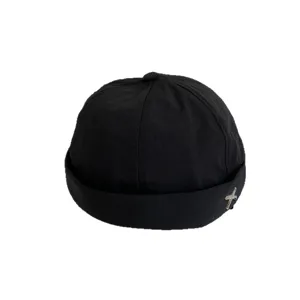 Berretto docker nero ad asciugatura rapida con croce d'argento, cappellino estivo.