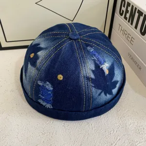 Retro gewassen denim docker pet voor heren, randloze matrozenhoed met coole details.
