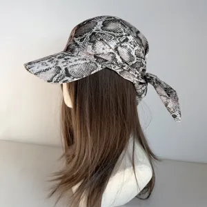 Snake print headscarf cap stylish streetwear spring fashion tie-back head wrap hat for men women