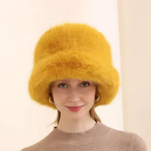Chapeau seau en fausse fourrure peluche jaune femme, bonnet chaud épais hiver mode tendance.