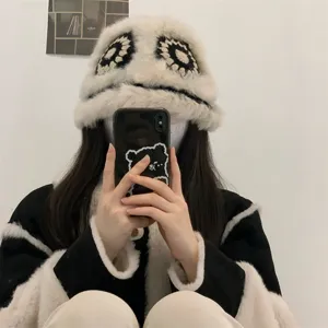 Cappello da Pescatore in Pelo di Coniglio Lavorato a Mano Donna Inverno Caldo Peluche Cappello a Secchiello Guochao Danza del Leone Berretto
