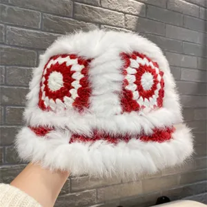 Cappello a secchiello in vera pelliccia di coniglio fatto a mano donna inverno caldo crochet rosso