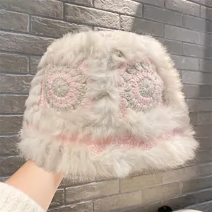 Cappello da pescatore in peluche soffice fatto a mano donna inverno caldo lana lavorata a maglia