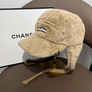 Plüsch-Trapper-Mütze mit Schirm für den Winter, dicke warme flauschige Ohrenklappenkappe.