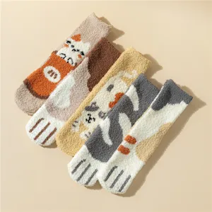 Chaussettes douillettes patte de chat pour femmes, chaussettes d'intérieur chaudes en peluche d'hiver.