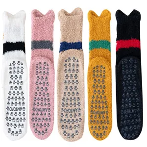 Womens fluffy anti-slip thermal winter slipper socks cozy soft fuzzy socks one size