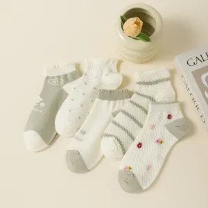 Damen Baumwolle Low Cut Socken Blumen Bestickt Knöchelsocken Atmungsaktiv Sommer Unsichtbare Bootssocken Süße Hohl Hosiery