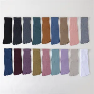 Chaussettes Mi-Mollet à Cinq Orteils pour Femmes Coton Respirant Sport Course Couleur Unie Chaussettes Décontractées