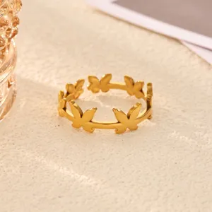 Stainless steel 18k gold plated flower ring, minimalist geometric fashion jewelry for women.