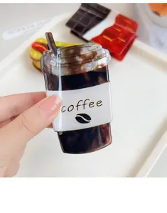 Pince à cheveux tasse de café en acrylique, accessoire marron créatif pour femmes.