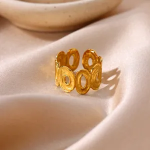 18K gold plated stainless steel geometric open ring with vintage hollow design.