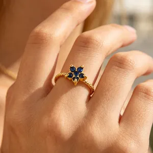 18K Gold Plated Stainless Steel Blue Zircon Flower Ring Elegant Star Jewelry Detail