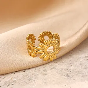 Stainless steel 18K gold plated sunflower open ring, elegant floral detail for women daily wear.