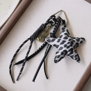 Charm de Sac Étoile Imprimé Léopard Rétro Cuir PU Vintage Violon Porte-clés Accessoires Pendentif Sac à Main DIY
