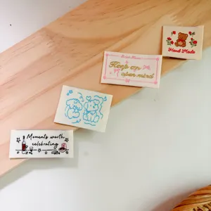 DIY handgemachte Stoffetiketten gewebte Aufnäher für Taschen Hüte Schals Kleidung Dekoration