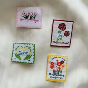 Embroidered flower stamp fabric labels DIY patches for clothing bags handmade sewing accessories.